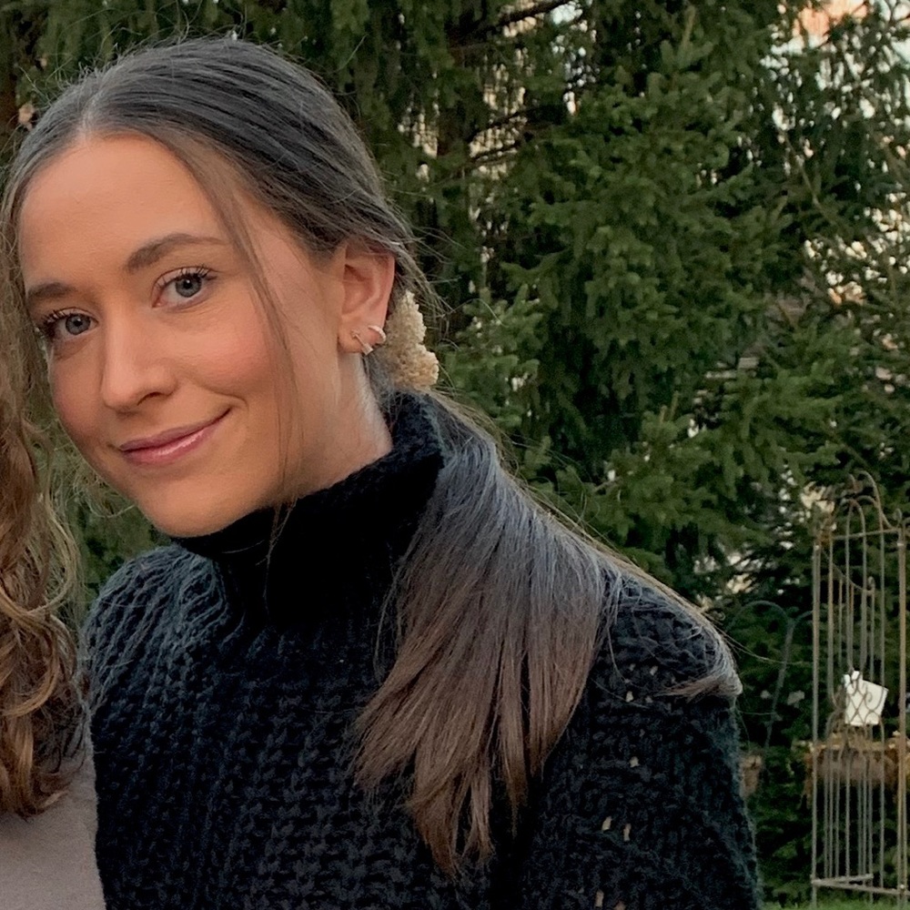 Meet your Posher, Hannah